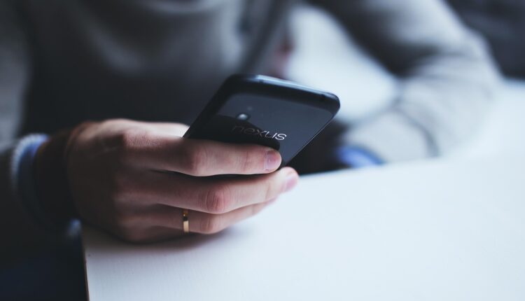 Como puxar assunto no WhatsApp e manter a conversa fluindo