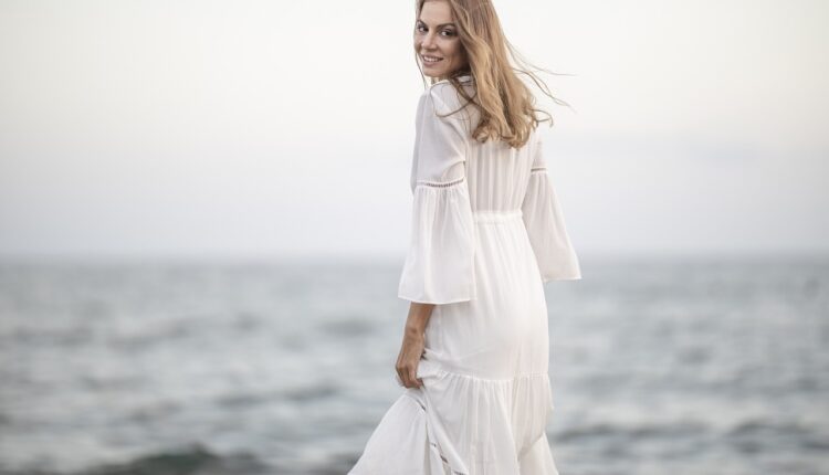 Looks monocromáticos que alongam a silhueta