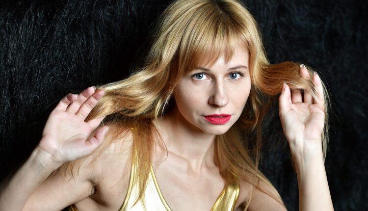 Luzes loira perolado: como conquistar um visual sofisticado e moderno