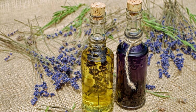 Os melhores óleos para usar no corpo após o banho