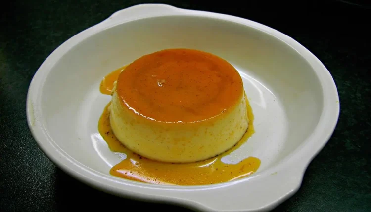 Pudim de gelatina incolor: fácil, leve e sem forno